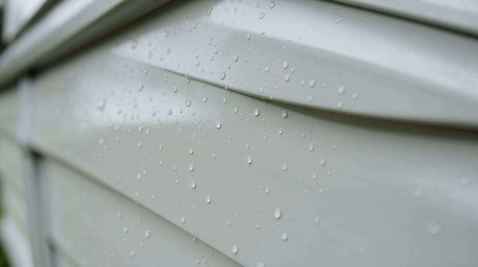 House Washing in Bellevue, WA in Bellevue